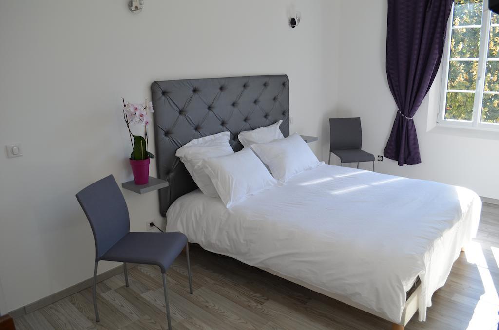 Bed and Breakfast La Petite Ecole à Marciac Chambre photo